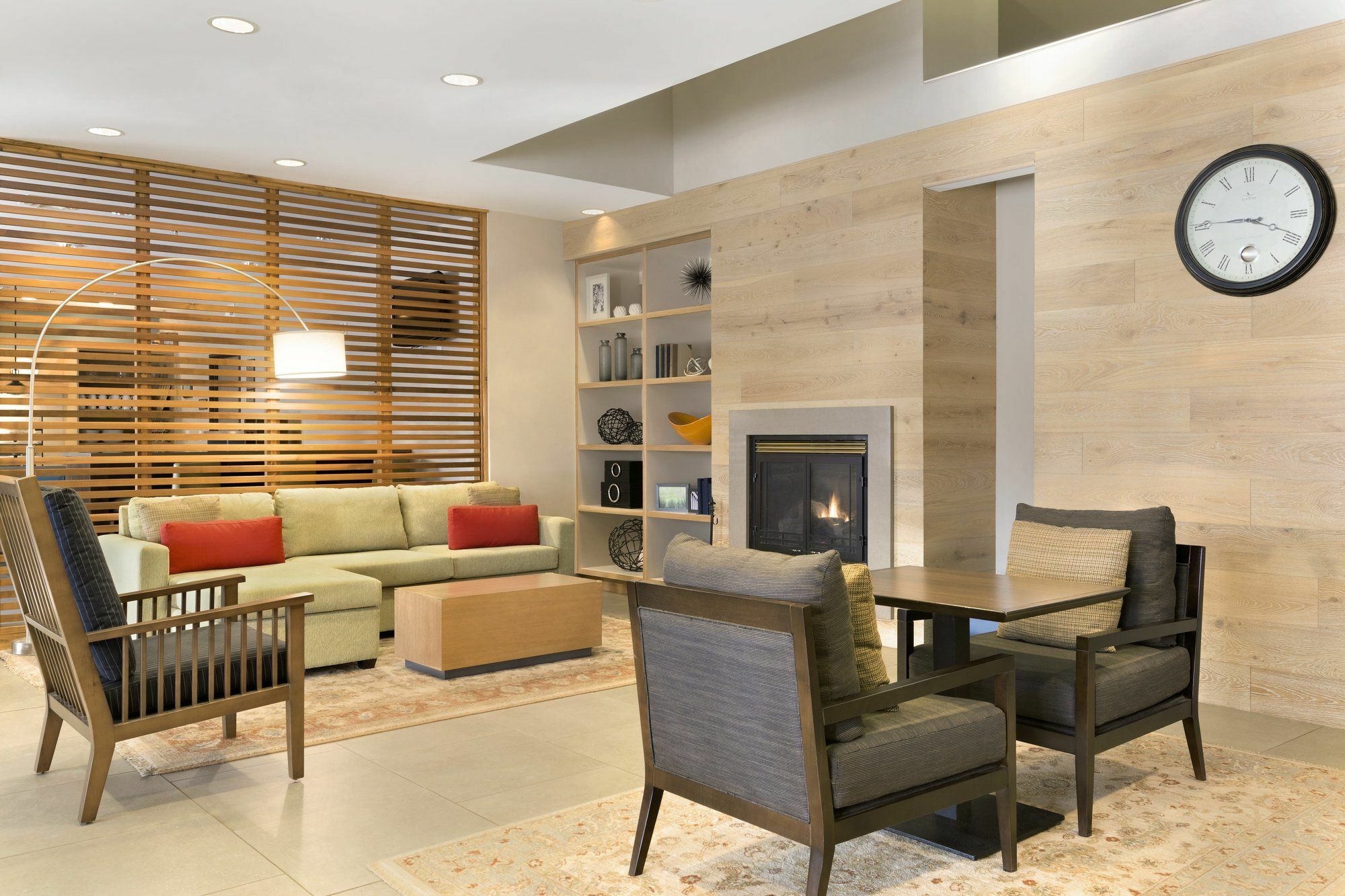 Holiday Inn Express & Suites Marquette By Ihg Екстер'єр фото